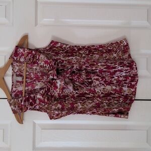 Like NEW Banana Republic ruffle front print tank top blouse xs